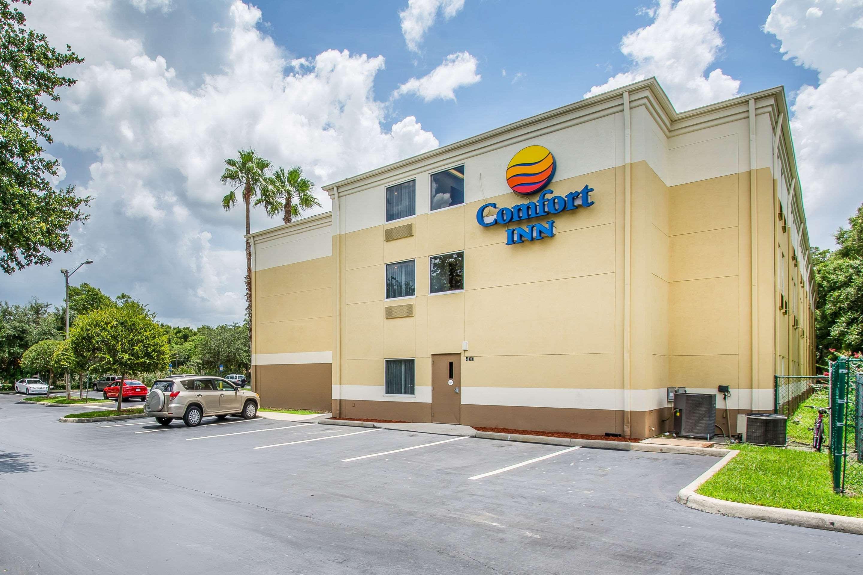 Comfort Inn & Suites Deland - Near University Exterior photo